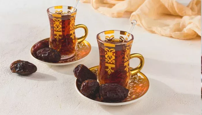 https://marn.com/blog/wp-content/uploads/الشاي-والسياحة-استكشاف-تجارب-فريدة-حول-عالم-الشاي-في-وجهات-السفر-1.webp